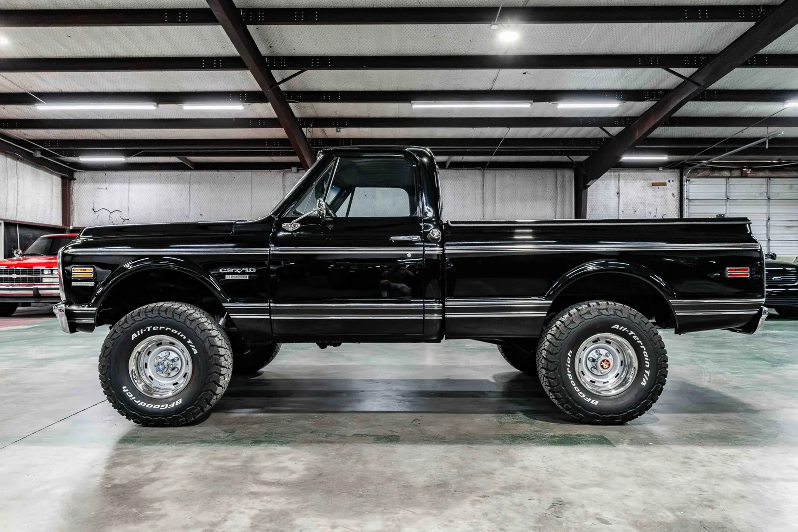 Factory Black 1970-Chevrolet-K10-Black-KE140Z129598-34.jpg